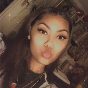 Meet your Posher, Bibianna